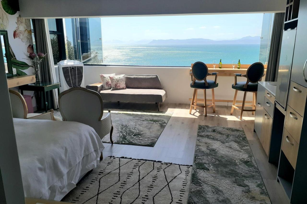 65Oncliff Hotell Gansbaai Eksteriør bilde