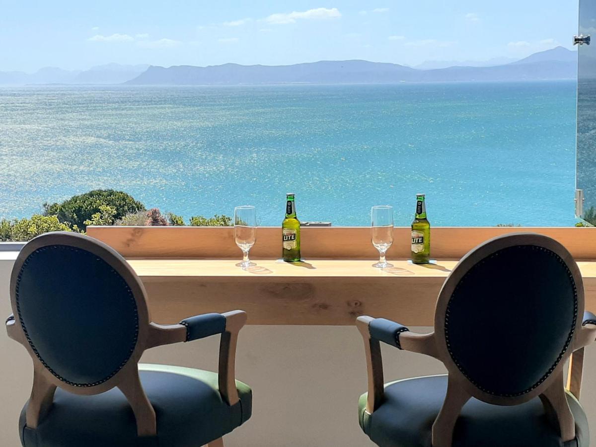 65Oncliff Hotell Gansbaai Eksteriør bilde